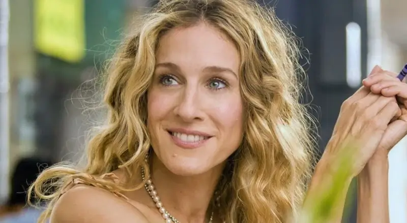 Carrie-Bradshaw.Sex-and-the-City.webp