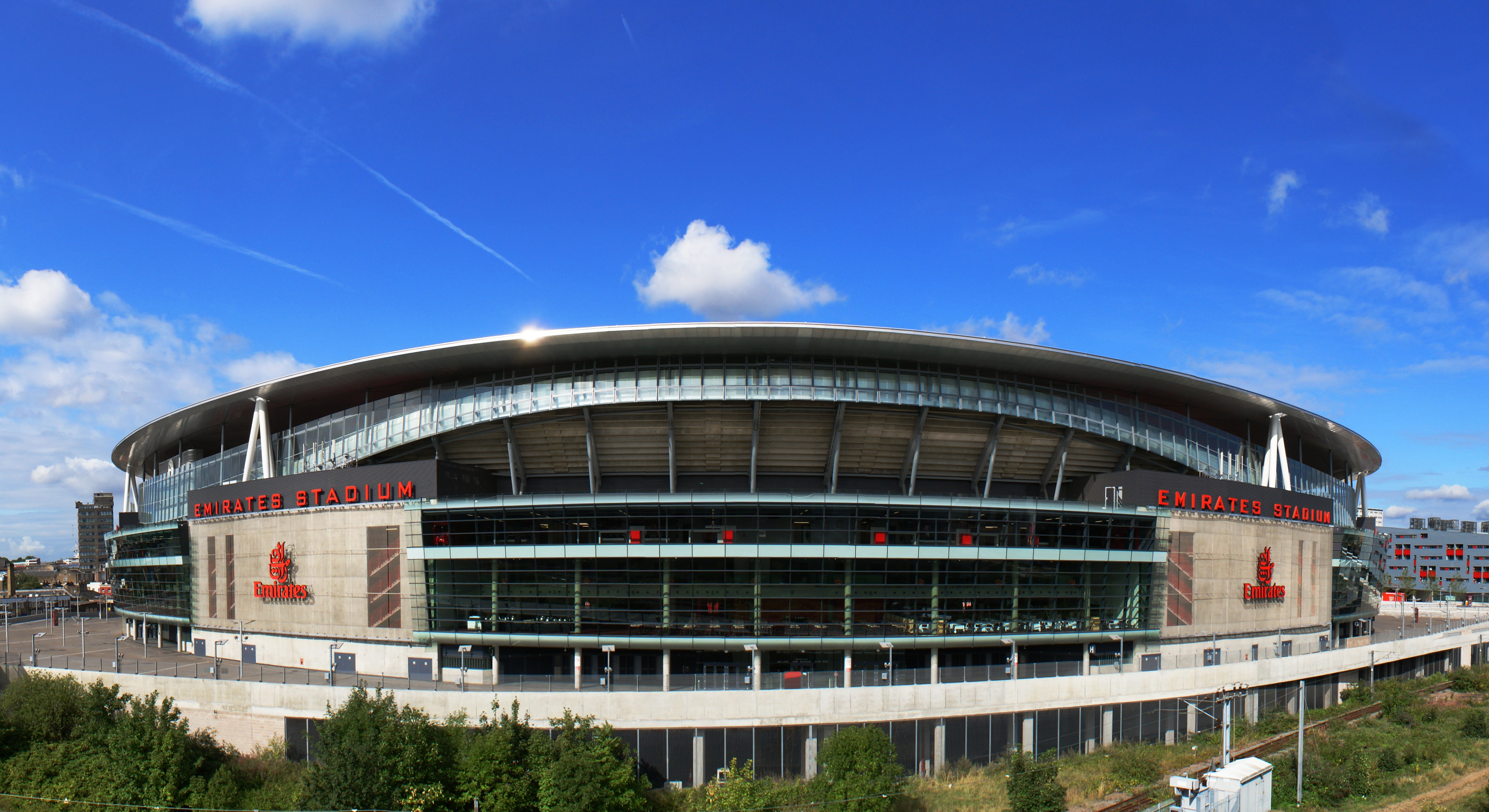 Emirates_Stadium_-_East_side_-_Composite.jpg