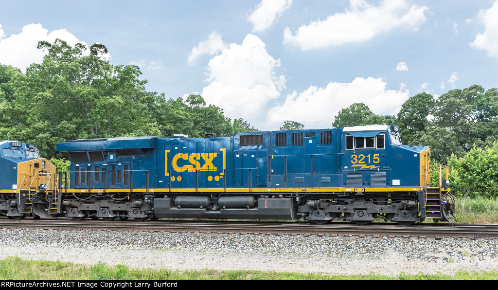 CSX%203215%20005.jpg