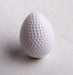 egg-shaped-golf-ball-1.jpg