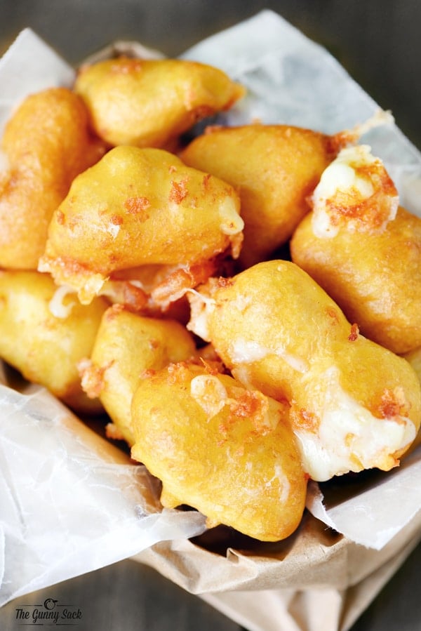 Fried_Cheese_Curds.jpg