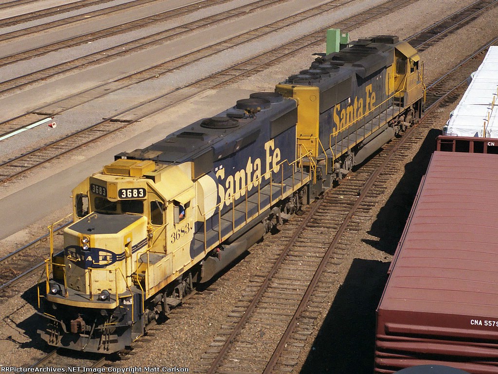 ATSF%203683%20-%20Fridley,%20MN.jpg