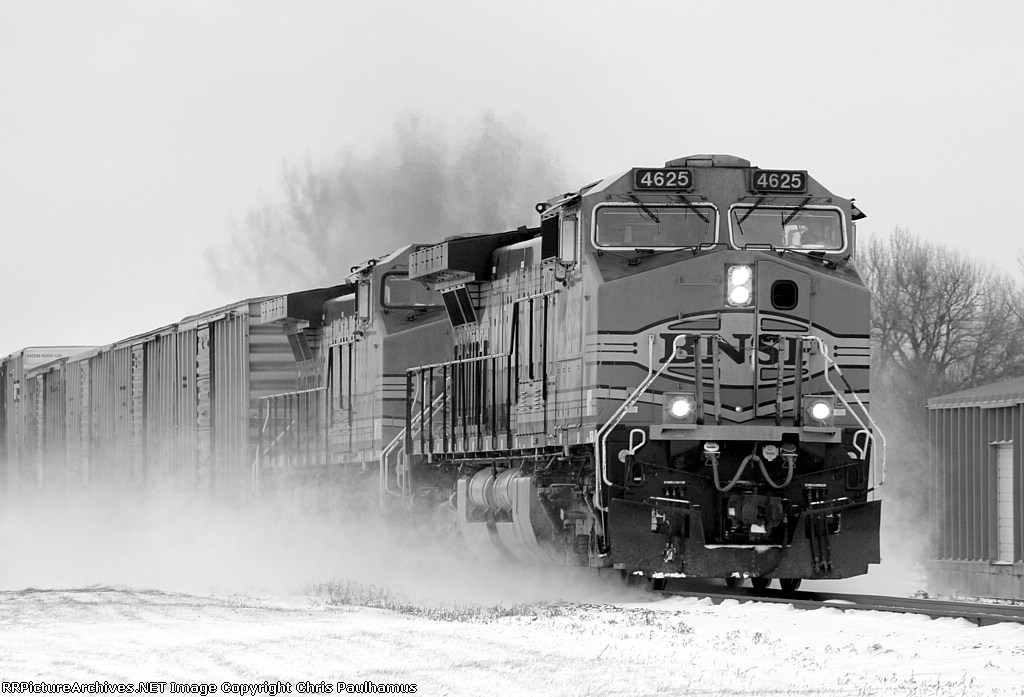 BNSF%204625%20Larimore%202.jpg