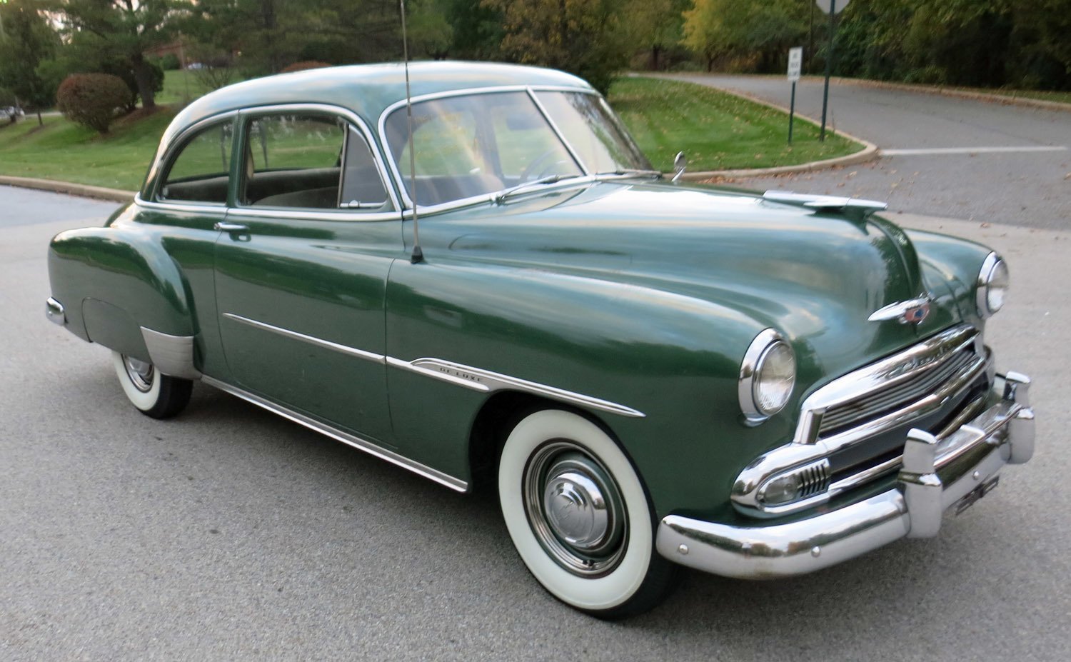 1951-chevrolet-styleline-deluxe