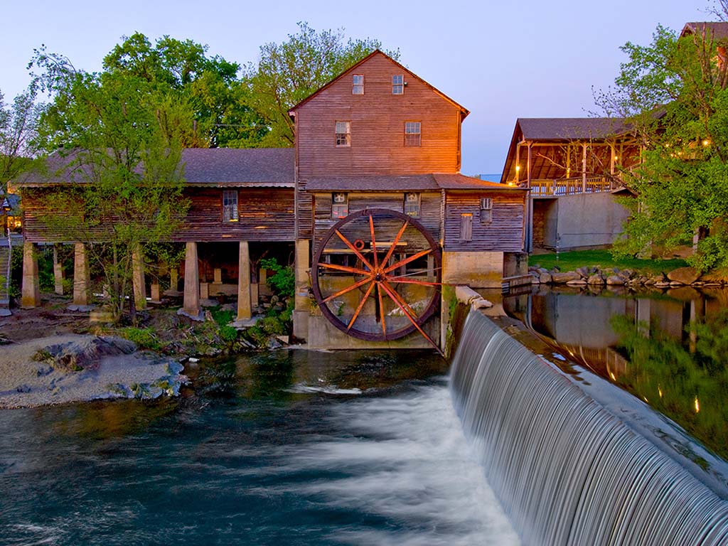 old-mill-pigeon-forge-tn.jpg