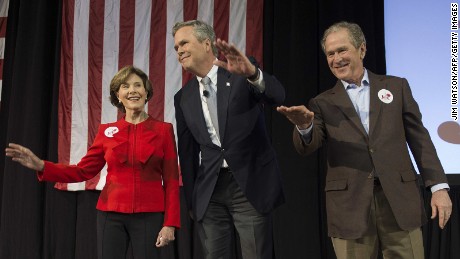 160215190426-george-bush-laura-jeb-feb-15-large-169.jpg