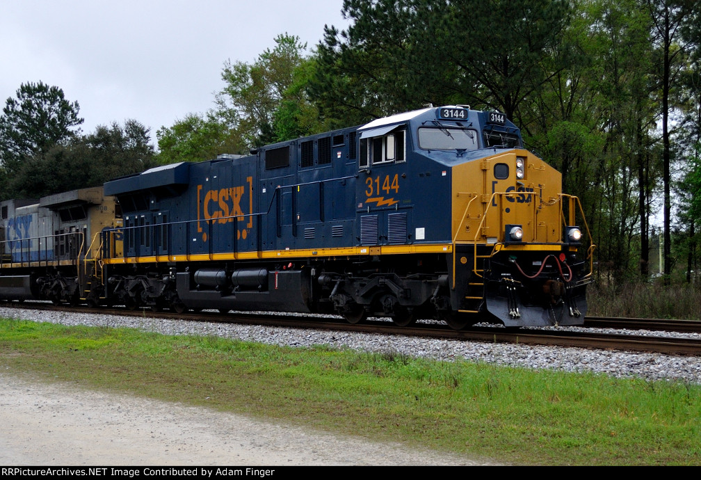 402csx3144.JPG