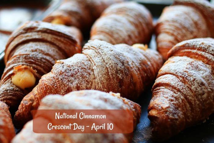 national-cinnamon-crescent-day.jpg