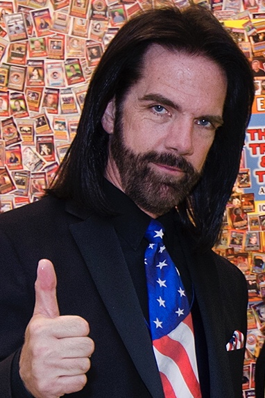 Billy_Mitchell_and_Pac-Man_CROPPED.jpg