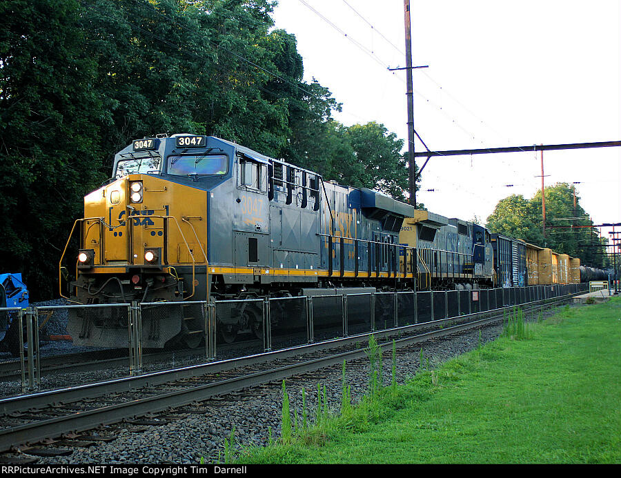 15-07-14_Q301_Yardley_CSX3047[tad_60D].jpg