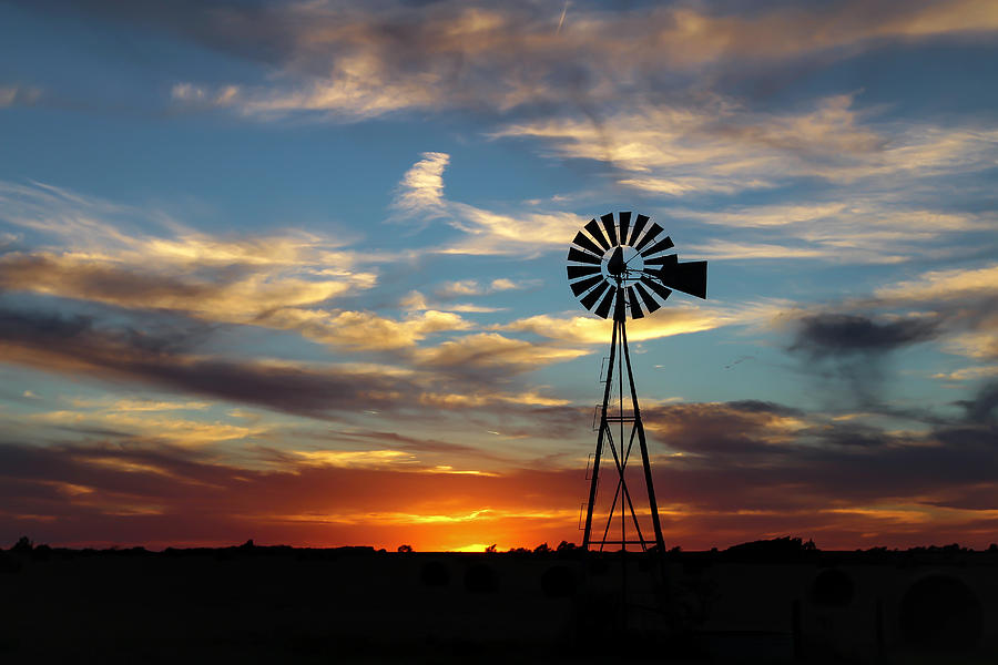 windmill-sunset-blue-34-chris-harris.jpg
