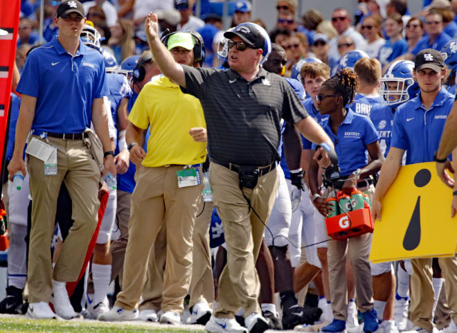 Kentucky head coach Mark Stoops worked the sidelines during a game at Kroger Field this season.