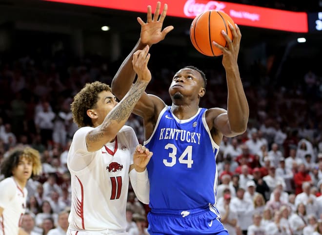 Kentucky's Oscar Tshiebwe had 12 points and 13 rebounds in the Cats' 88-79 victory.