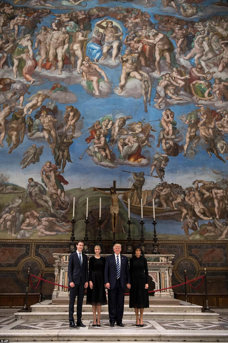 40BFDD8A00000578-4538870-They_posed_for_a_family_photo_during_their_visit_to_the_Sistine_-a-79_1495662441184.jpg