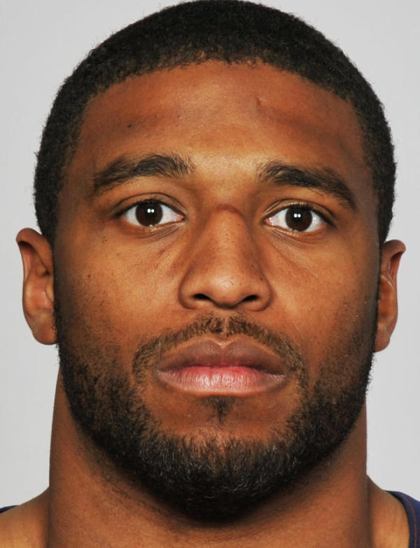 wesley-woodyard-football-headshot-photo.jpg