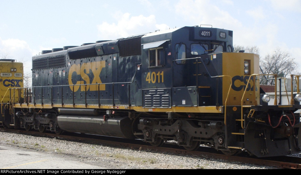 rra%20csx%204011.JPG