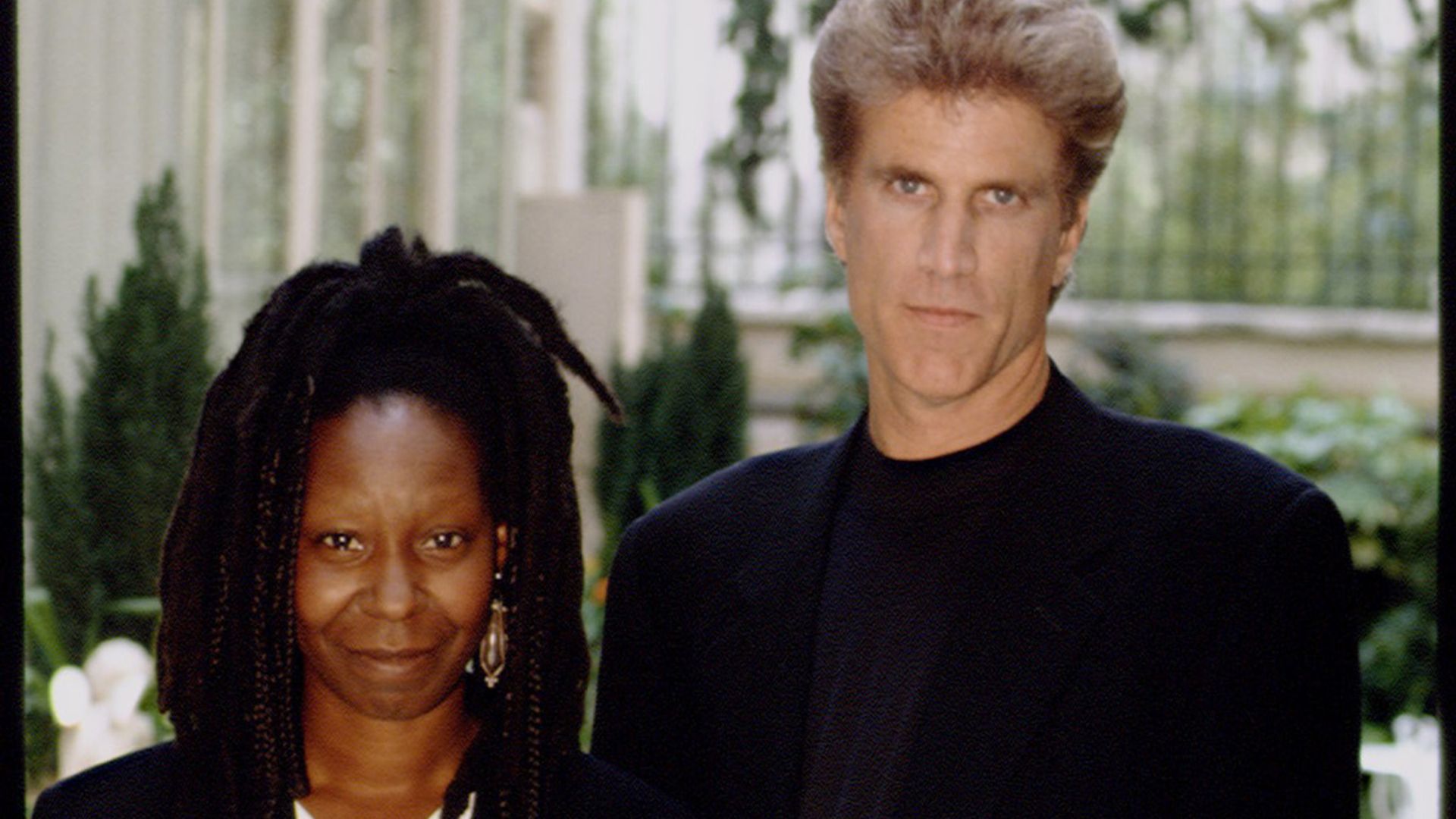 a883a6035758-whoopi-goldberg-ted-danson-t.jpg