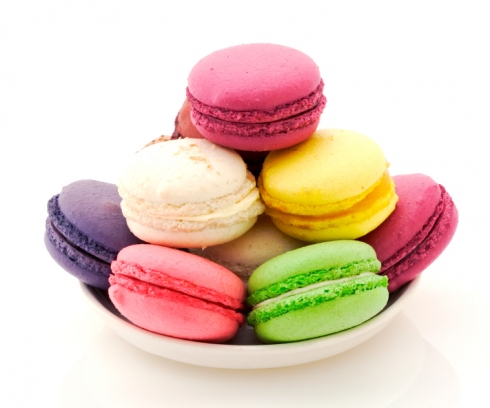 multicoloured-macaroons-photos-1.jpg