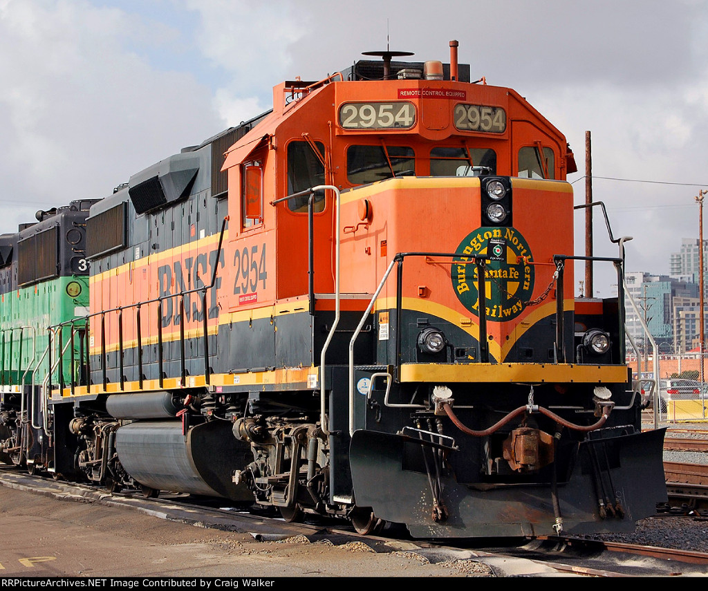 BNSF2954sandiego09nov08.jpg