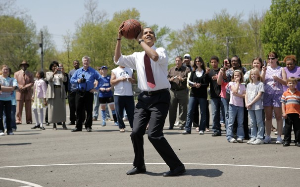 obamahoops.jpg