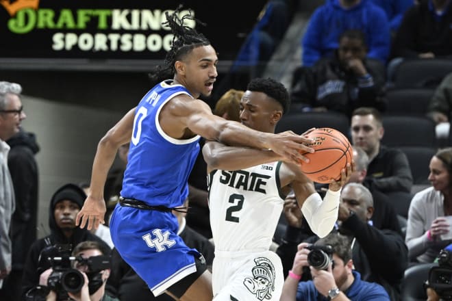 Kentucky's Jacob Toppin defended Michigan State's Tyson Walker during Tuesday's Champions Classic game in Indianapolis. 