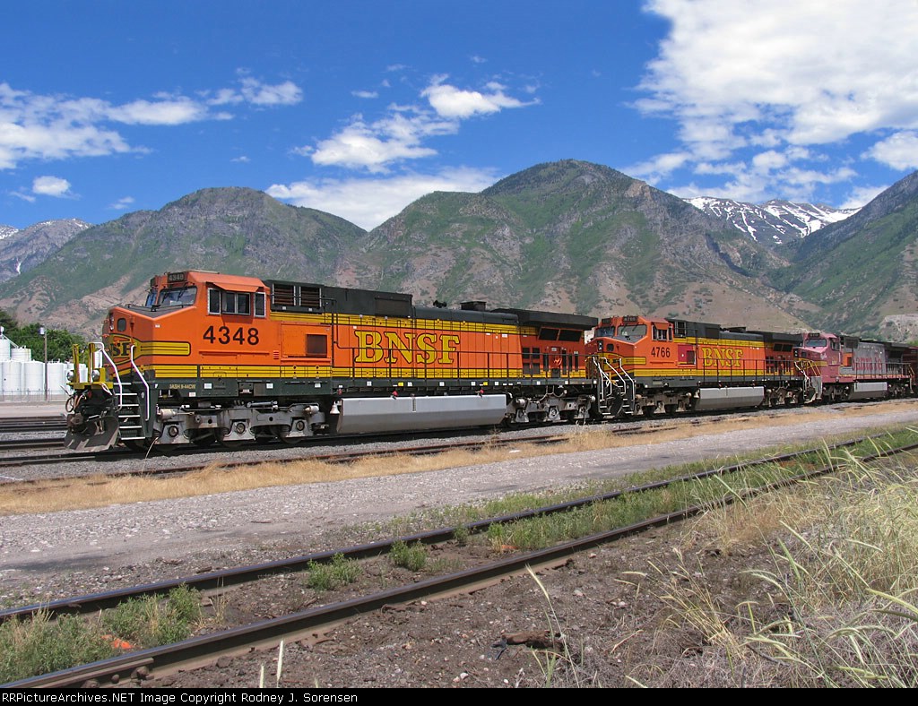 BNSF_4348b.jpg