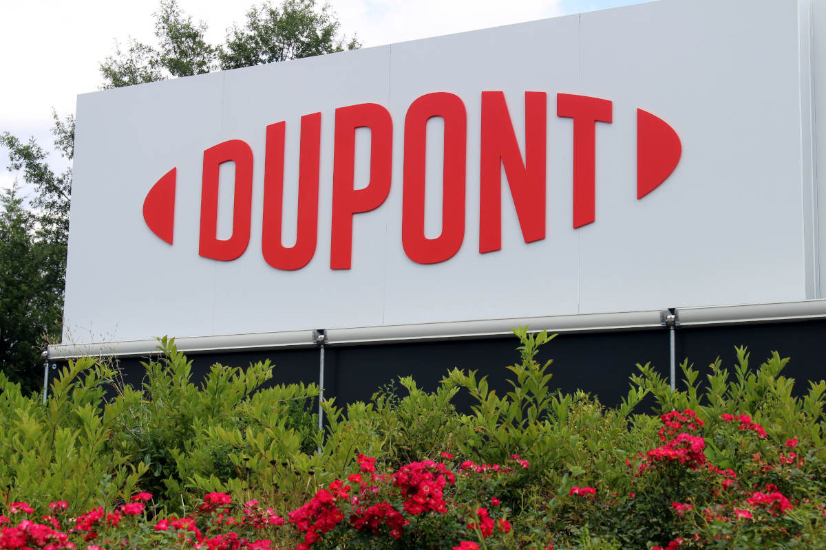 DuPont-sign-web.jpg