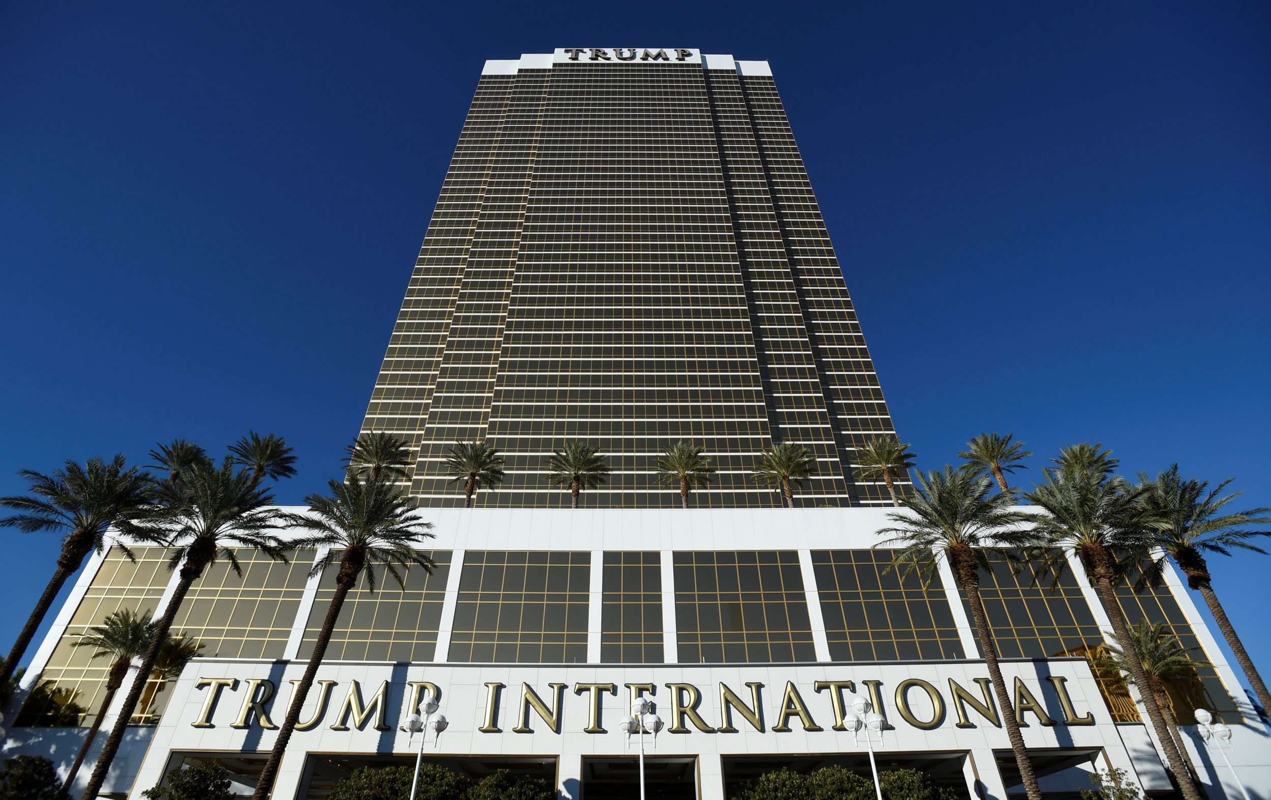 1221trumphotel01.jpg