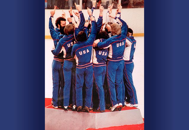 Riger-Believe-In-Miracles_US-Olympic-Hockey-Team-photo-640x440.jpg