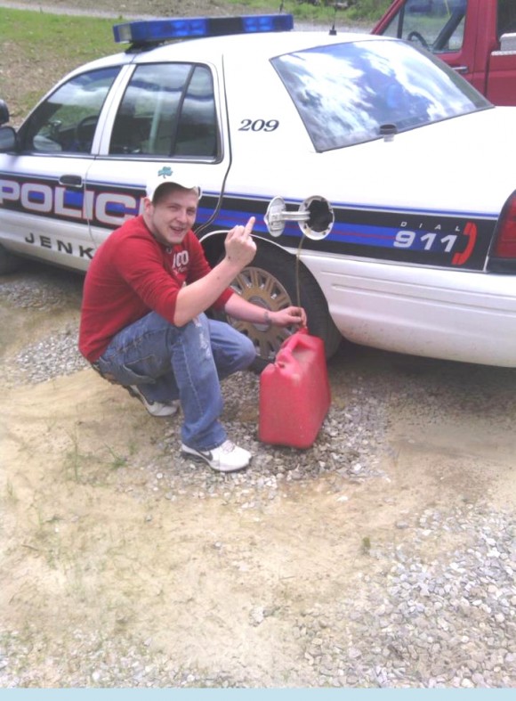 Dont-Siphon-Gas-From-a-Police-Cruiser-e1348723468728.jpg