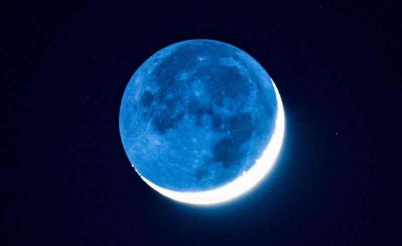 moon-waxing-crescent-earthshine-1-8-2019-Chuck-Reinhart-Vincennes-IN-e1547258318928.jpg