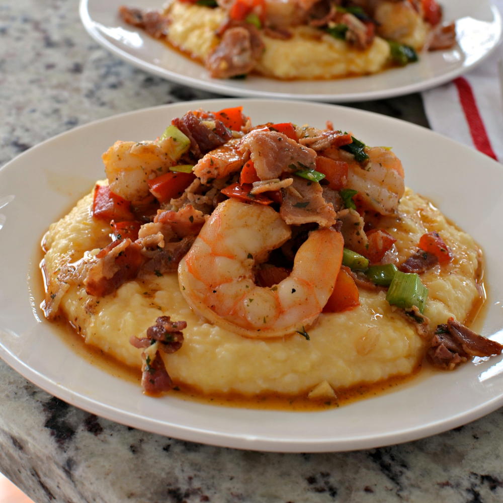 Shrimp-and-Grits-Southern-Style_ExtraLarge1000_ID-3076402.jpg